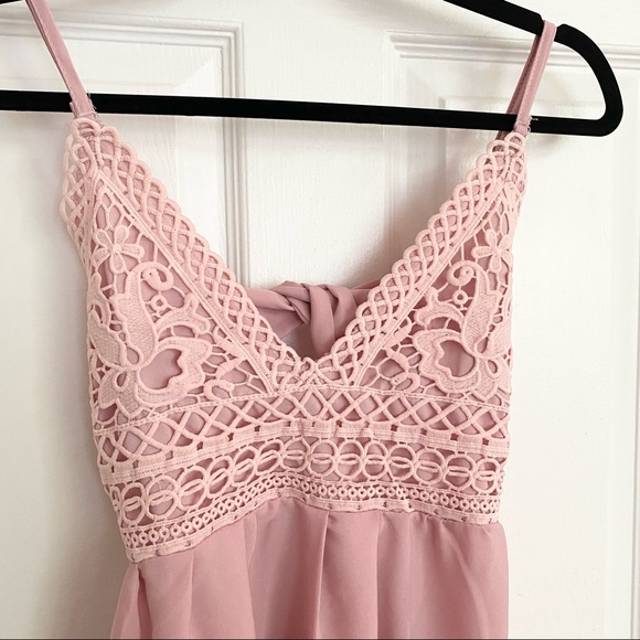 Super cute pink mini dress - Picture 2 of 5